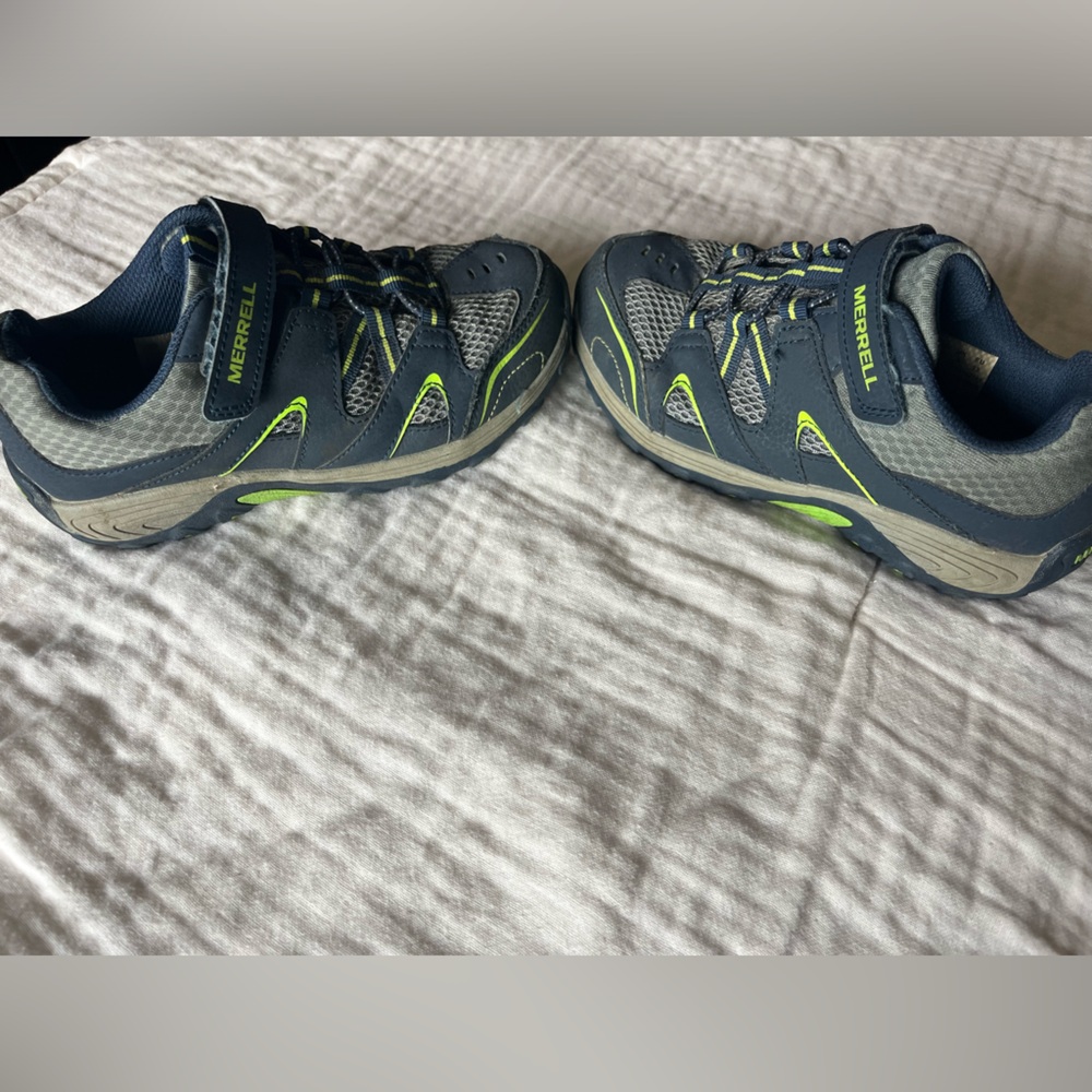 Boys Merrell Hiking shoes